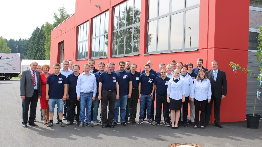 Vier Jahrzehnte Erfolg: kama Maschinenbau GmbH feiert 40. Firmenjubiläum